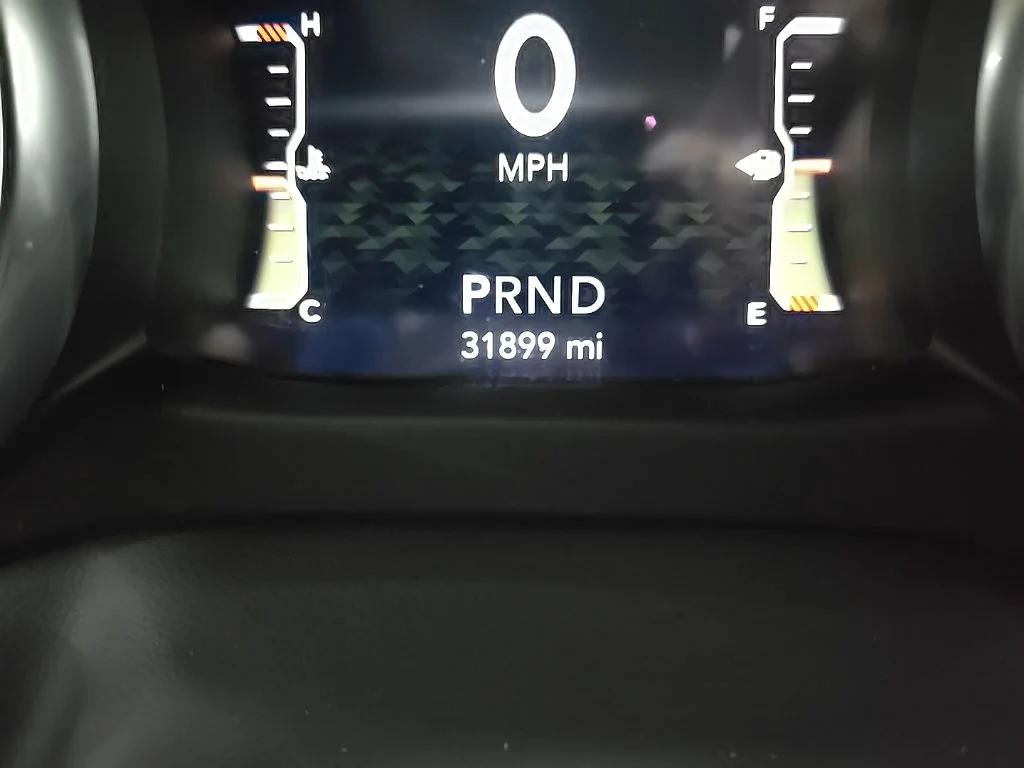 Used 2022 Gray Jeep Unlimited Sahara image 22