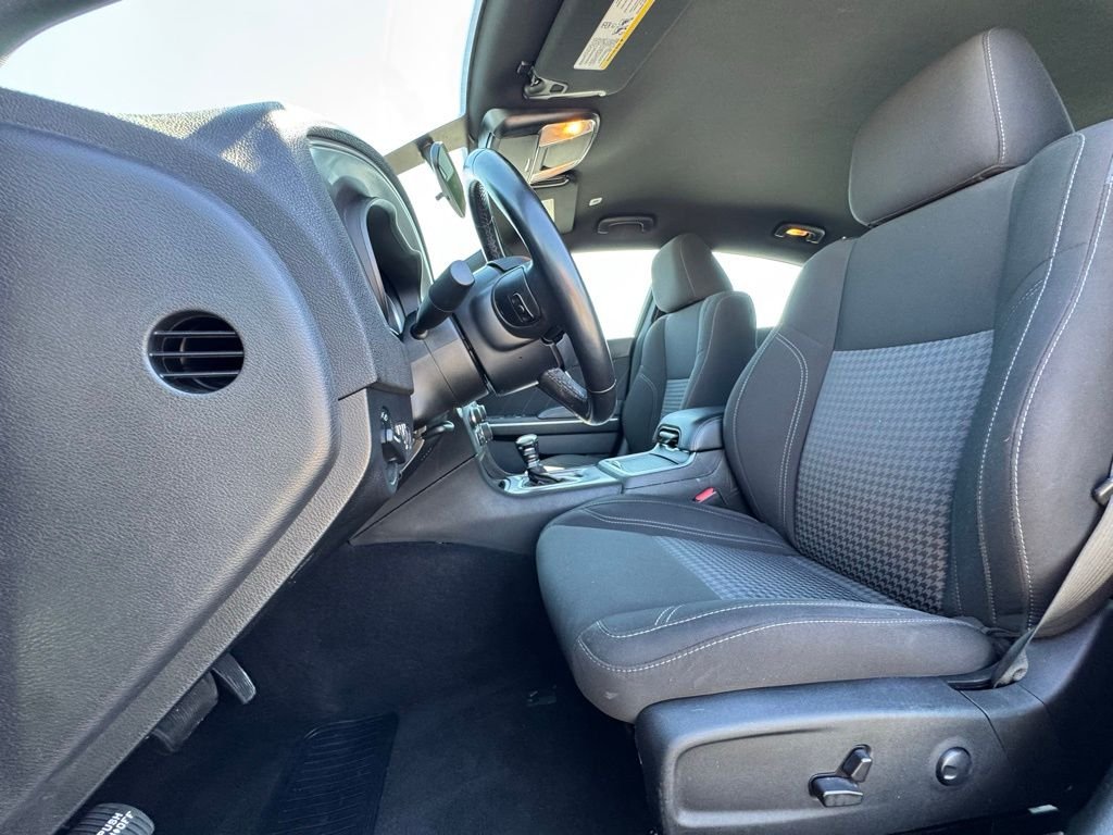 2023 Dodge Charger SXT - Photo 16