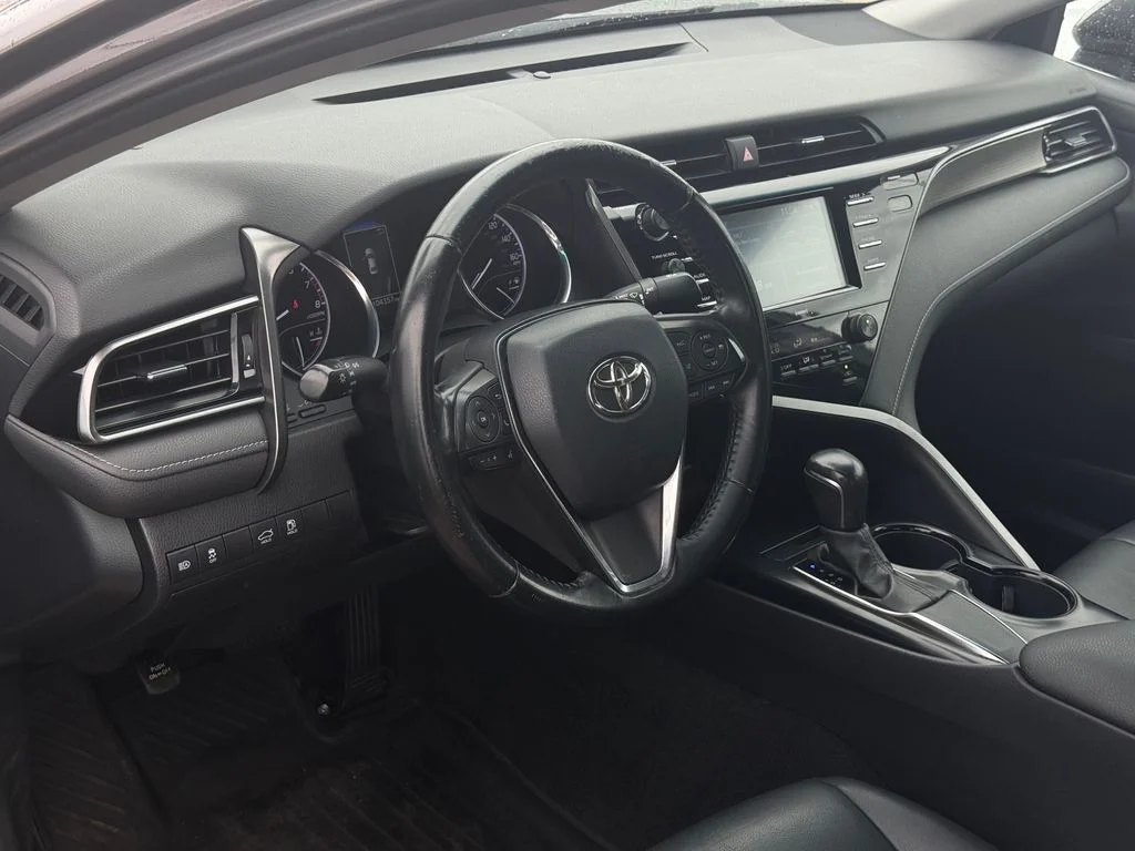 Used 2020 Gray Toyota SE image 11