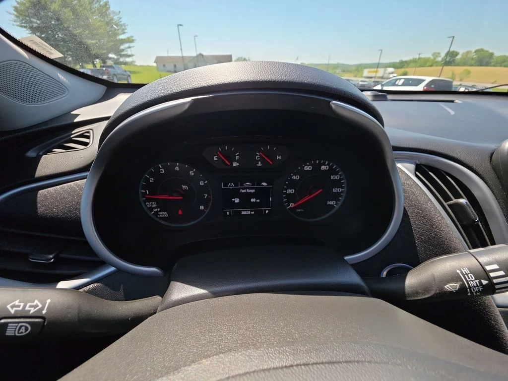 Used 2023 Red Chevrolet LT image 15