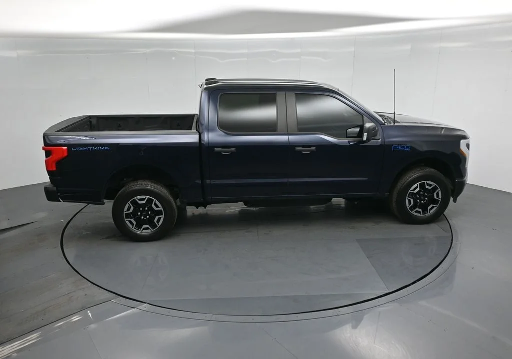 Certified Used 2024 Blue Ford Pro image 33