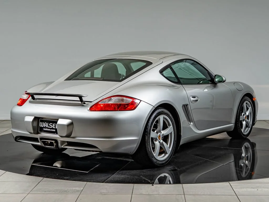 Used 2007 Arctic Silver Metallic Porsche  image 7
