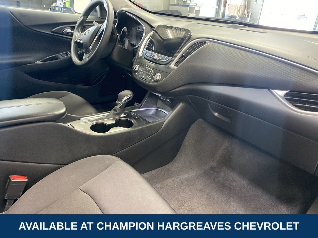 Used 2024 Sterling Gray Metallic Chevrolet LT image 37
