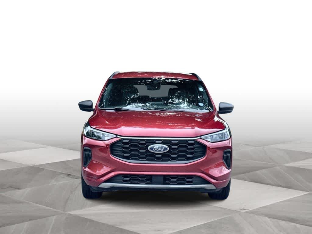 Used 2023 Rapid Red Metallic Tinted Clearcoat Ford ST-Line image 3