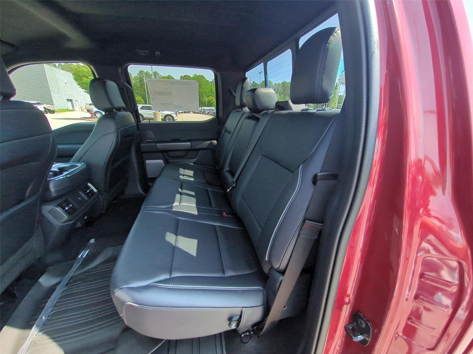 New 2026 Ruby Red Metallic Tinted Clearcoat Ford Lariat® image 33