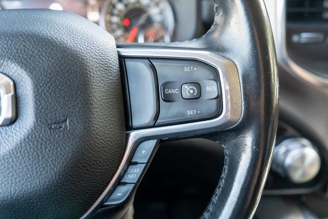 Used 2021 Silver Ram Laramie image 27