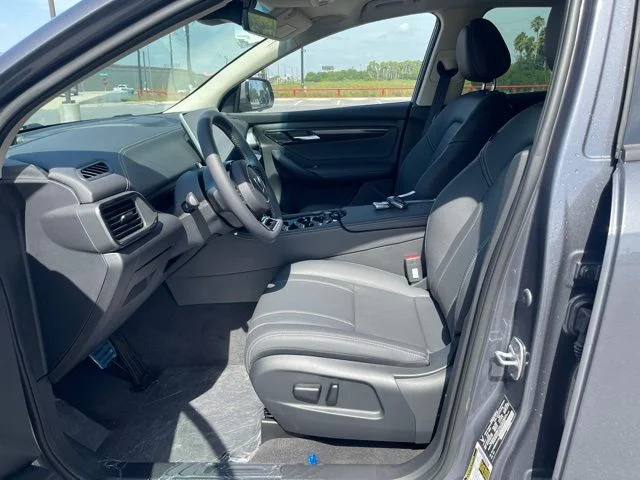 2025 VinFast VF 8 Eco - Photo 15