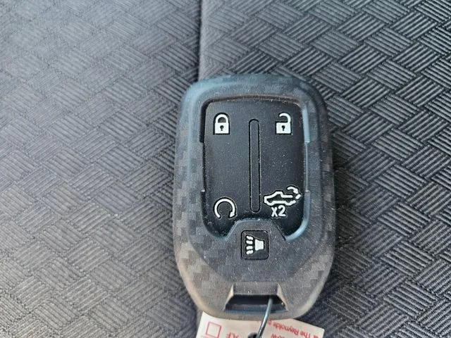 Used 2020 Gray Chevrolet LT image 29