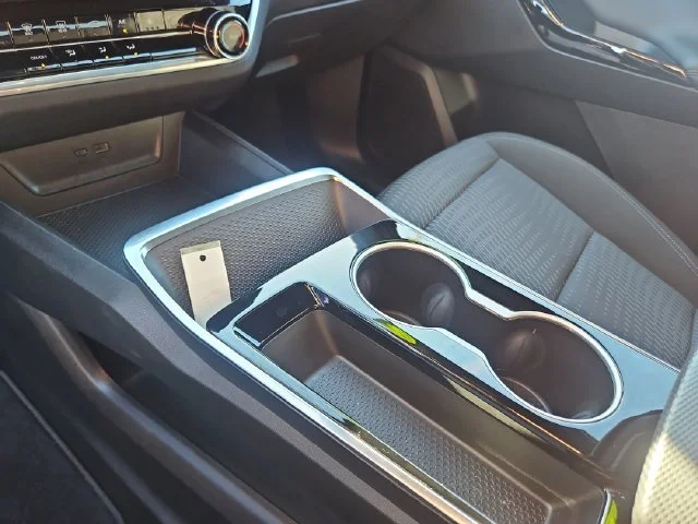 Used 2025 Sterling Gray Metallic Chevrolet LT image 23