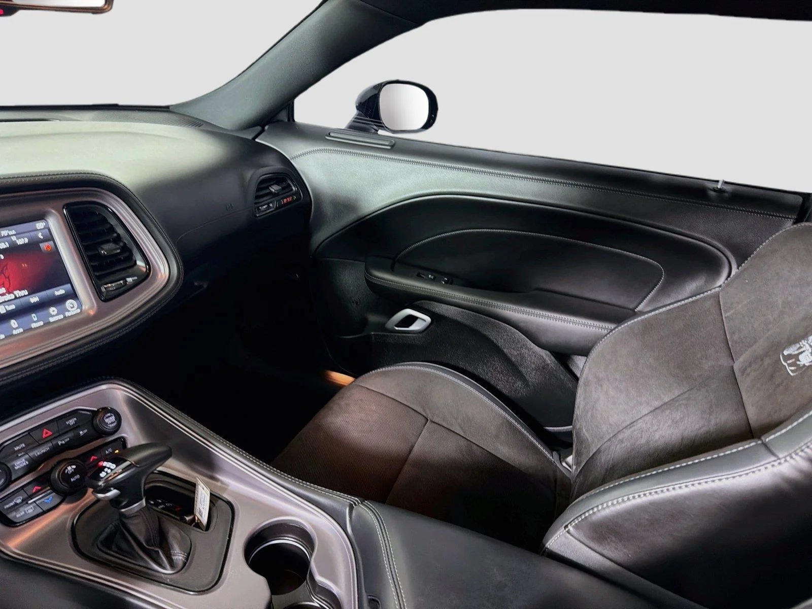 2023 Dodge Challenger R/T - Photo 21