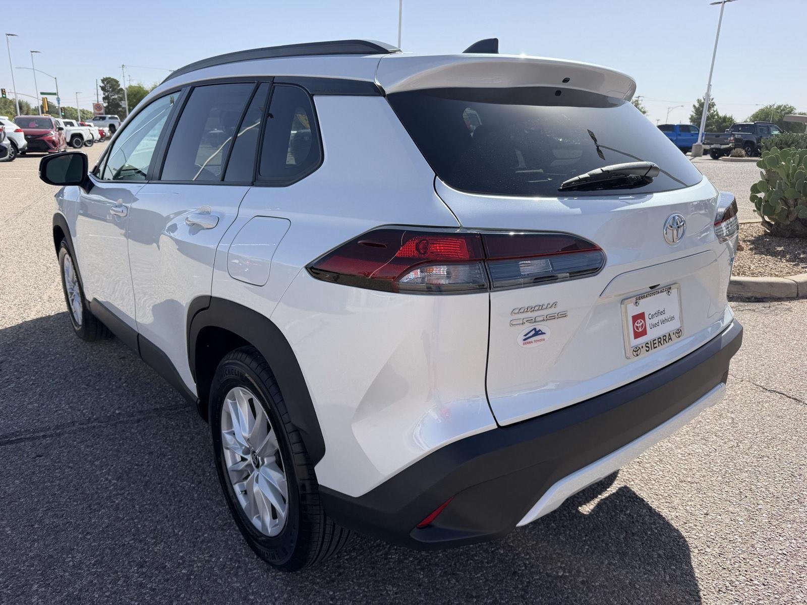 Certified Used 2026 Wind Chill Pearl Toyota LE image 4