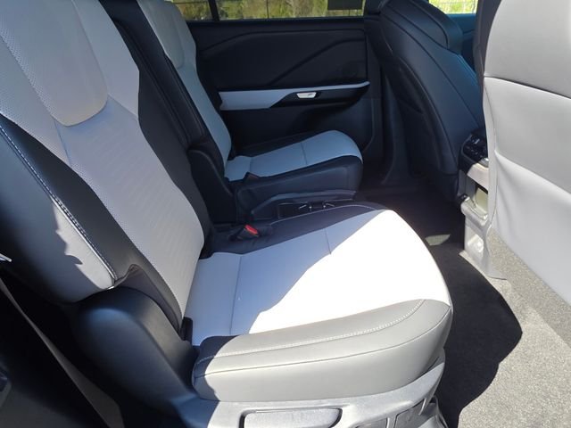 2026 Lexus TX 500h F-Sport Premium - Photo 13