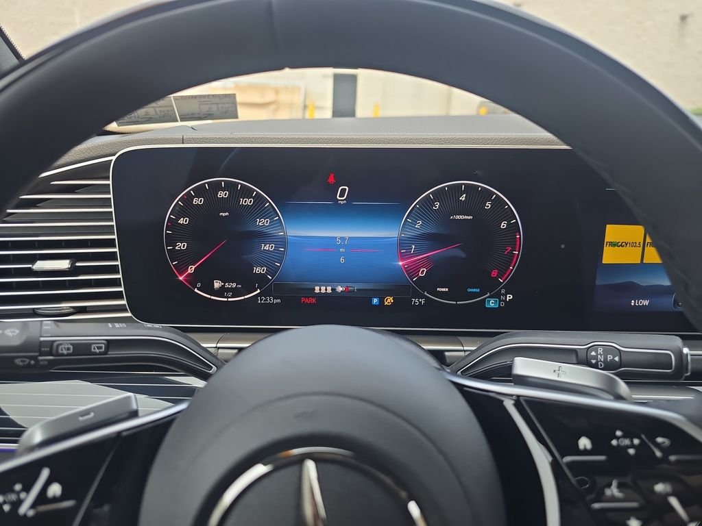 New 2026 Obsidian Black Metallic Mercedes-Benz GLE 350 image 15