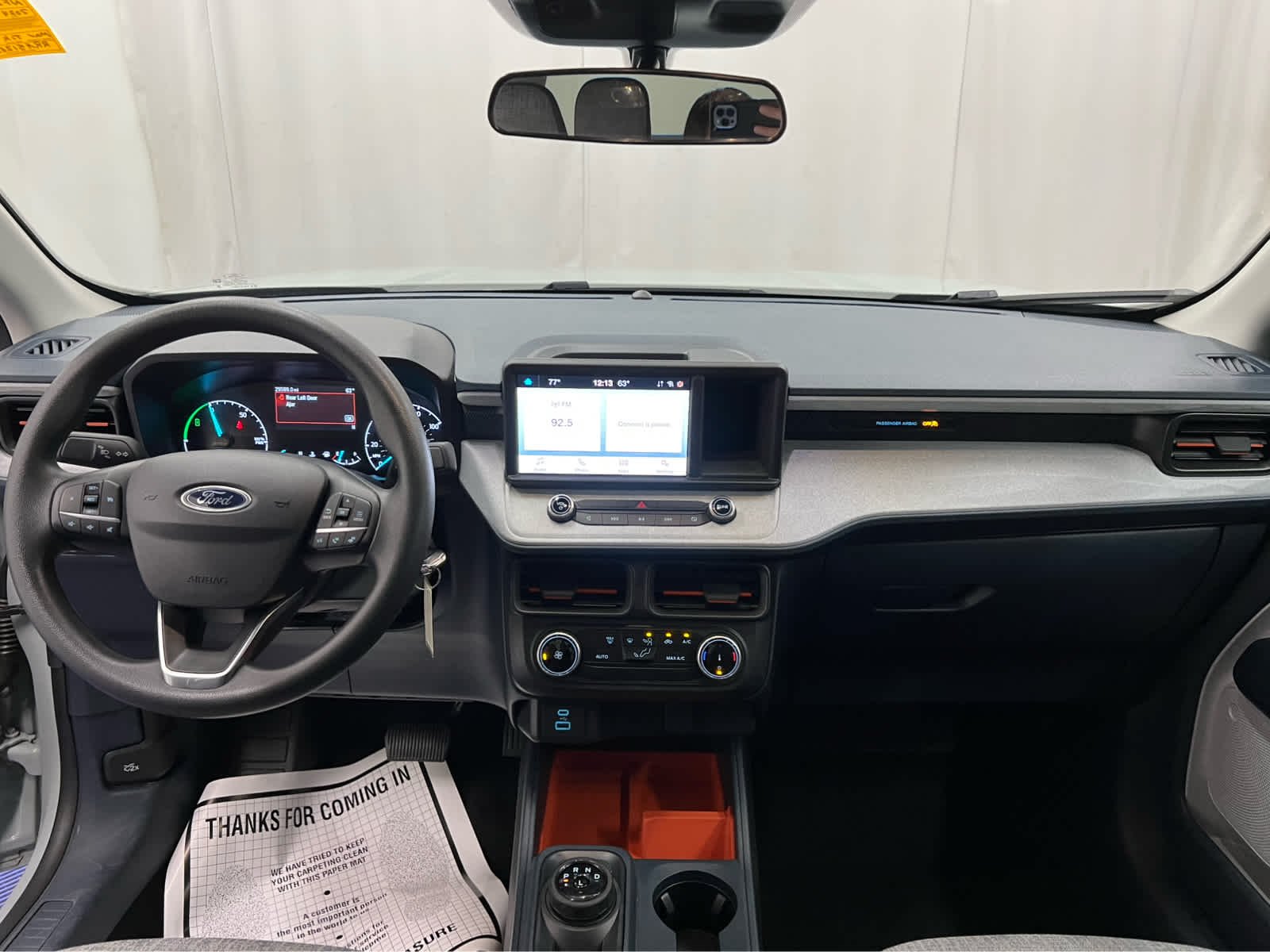 Used 2024 Cactus Gray Ford XLT image 25
