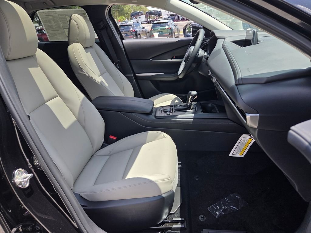 New 2026 Jet Black Mica Mazda 2.5 S Preferred AWD image 17