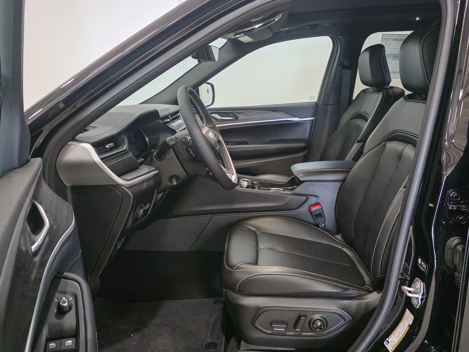 New 2026 Black Jeep Limited image 19
