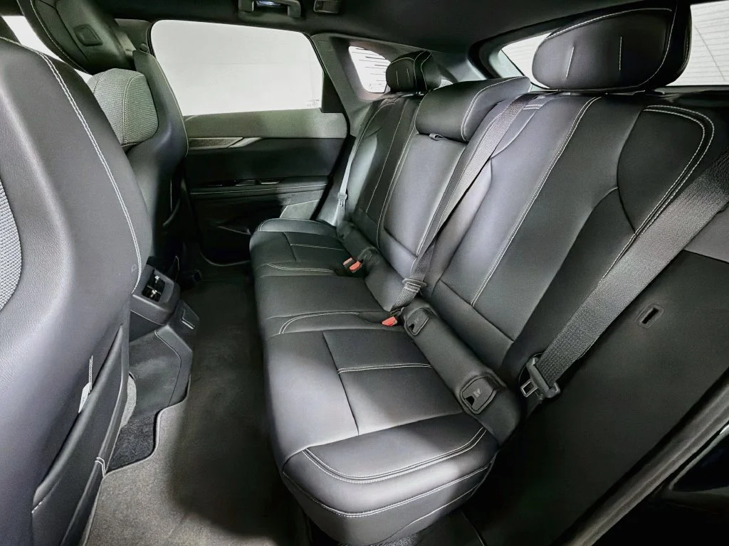 2026 Cadillac OPTIQ Sport - Photo 19