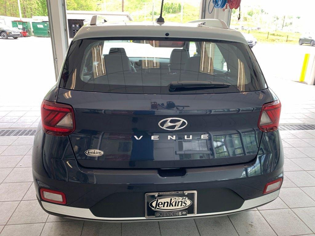 New 2026 White Hyundai SEL w/Two-Tone Roof image 13