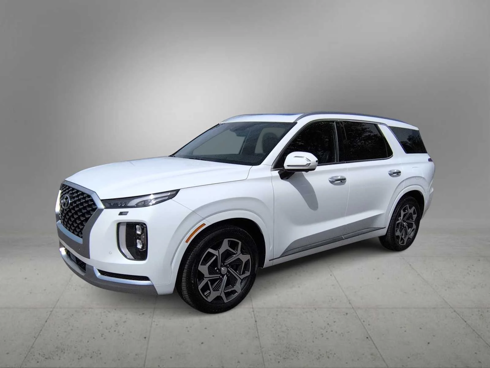 Used 2022 White Hyundai Calligraphy image 4