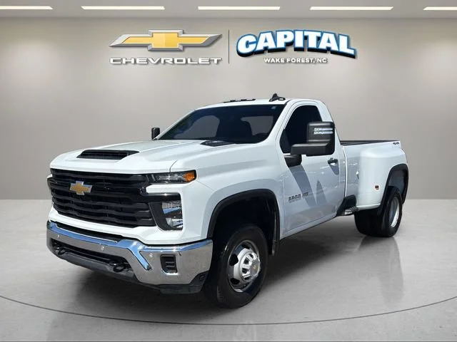 Used 2025 Summit White Chevrolet WT DRW image 9
