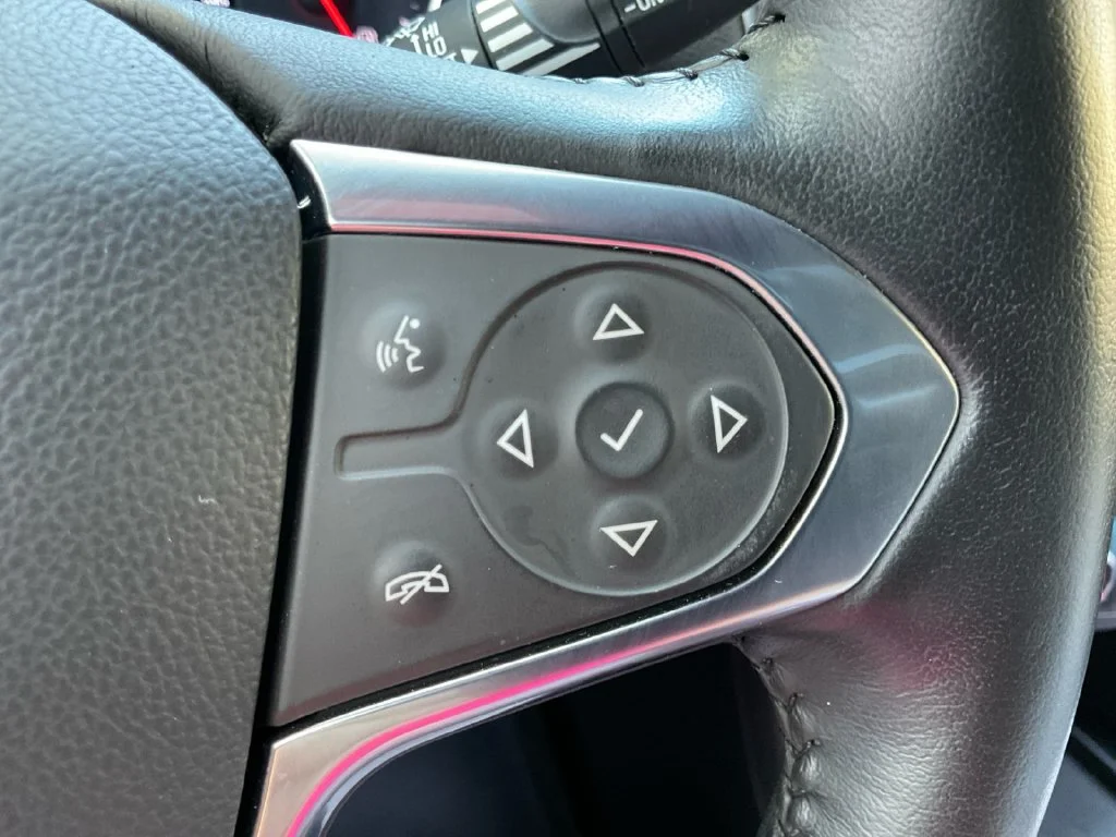 Used 2022 Beige Chevrolet Premier image 37