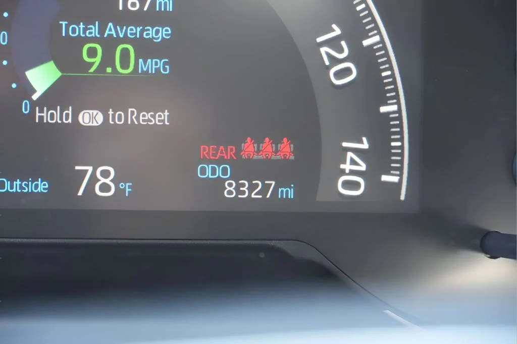 Used 2024 Wind Chill Pearl Toyota XLE Premium image 24
