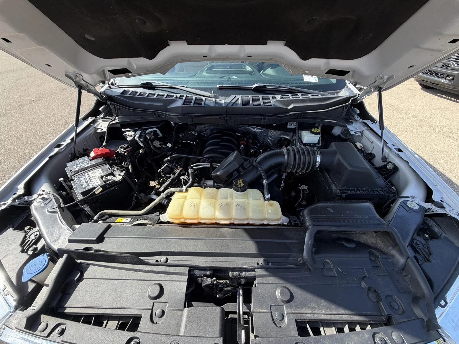 Used 2021 Space White Ford XLT image 22