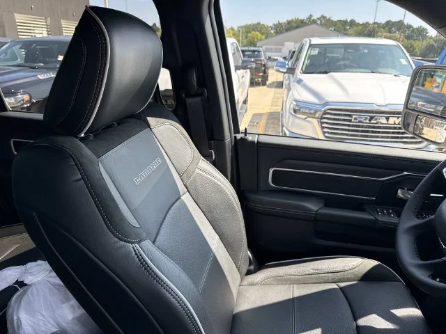 New 2027 Bright White Clear-Coat Exterior Paint RAM Laramie image 35