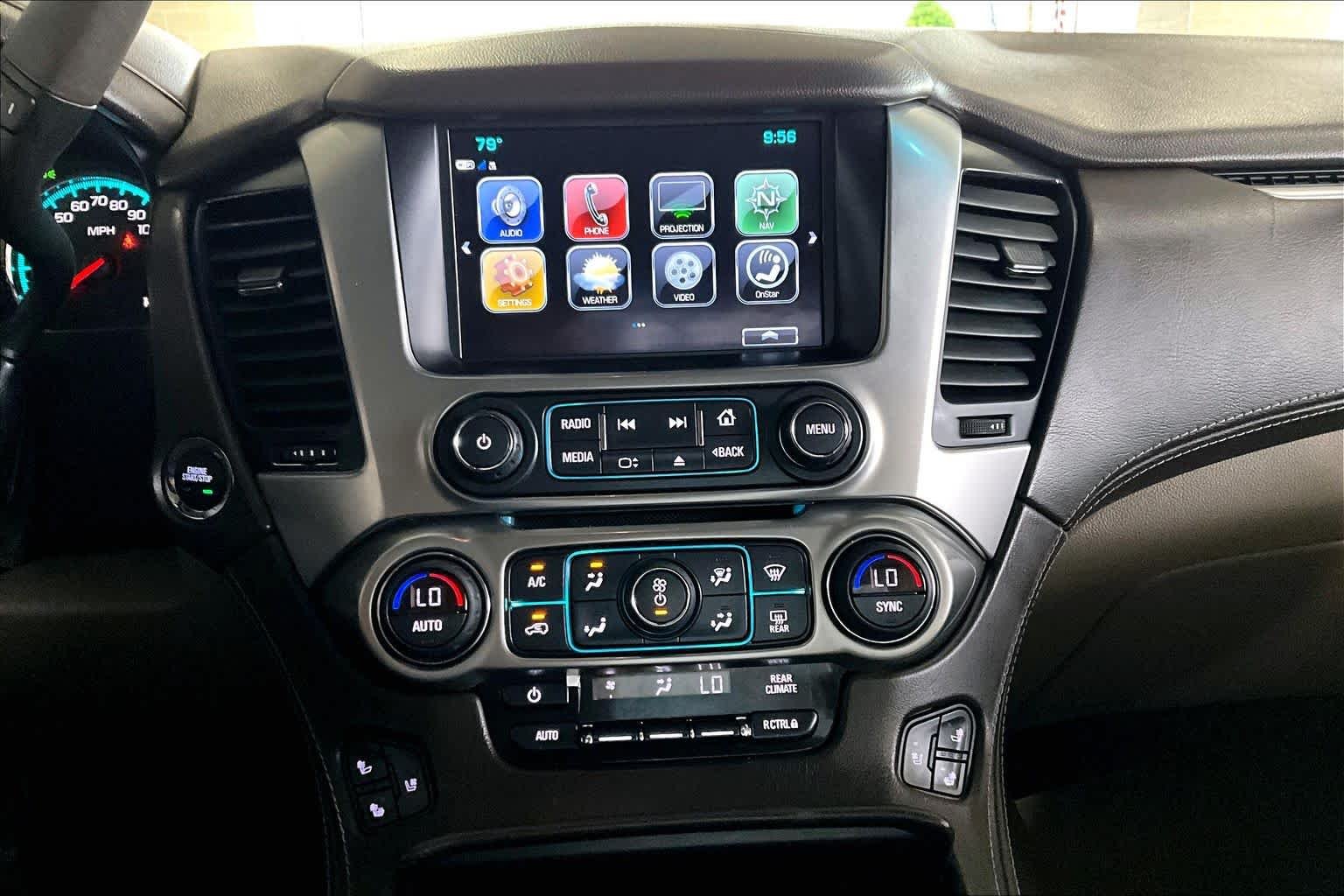 Used 2017 Iridescent Pearl Tricoat Chevrolet Premier image 34