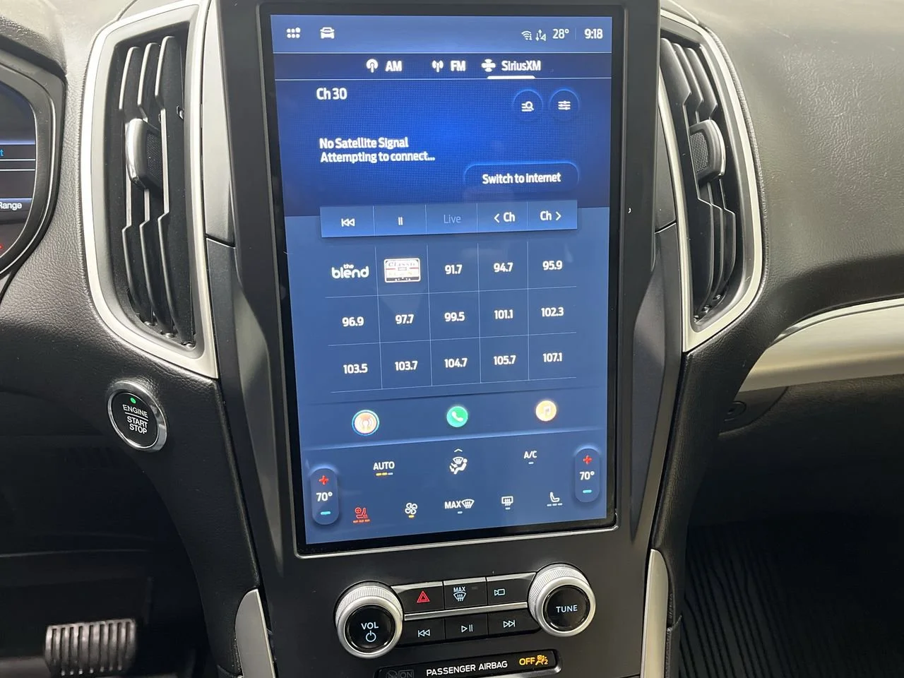 Used 2022 Green Ford SEL image 17