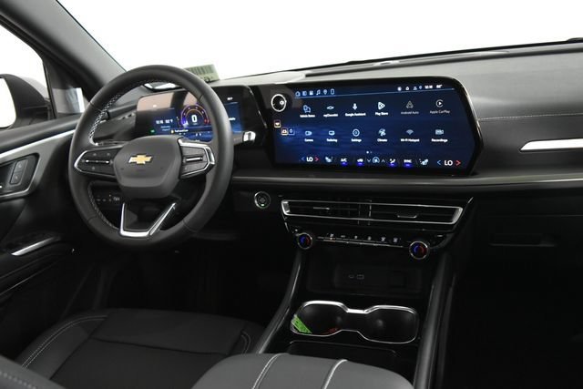 2027 Chevrolet Traverse LT - Photo 21
