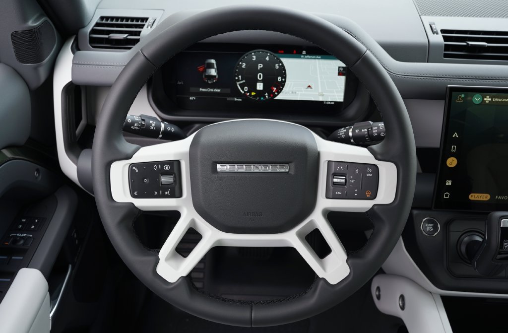 New 2026 Woolstone Green Land Rover S image 16