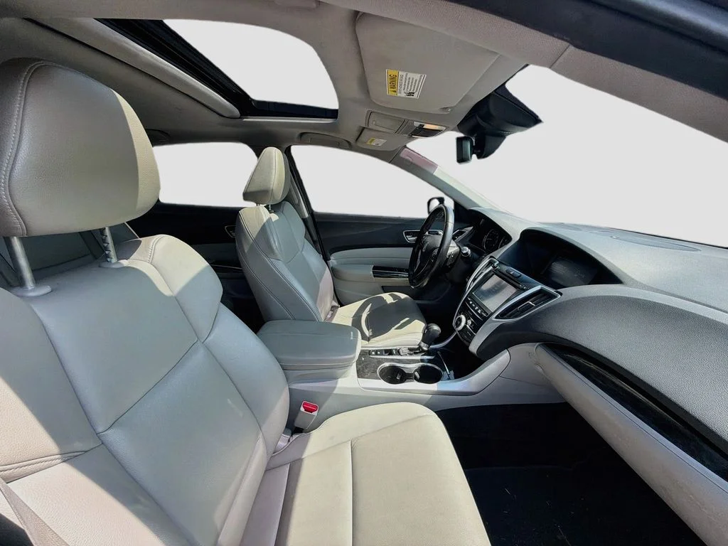 Used 2018  Acura 2.4L image 31