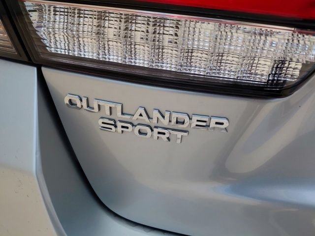 Used 2025 Black Mitsubishi 2.0 ES image 29
