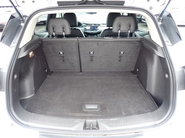 Used 2021 White Buick Preferred image 6
