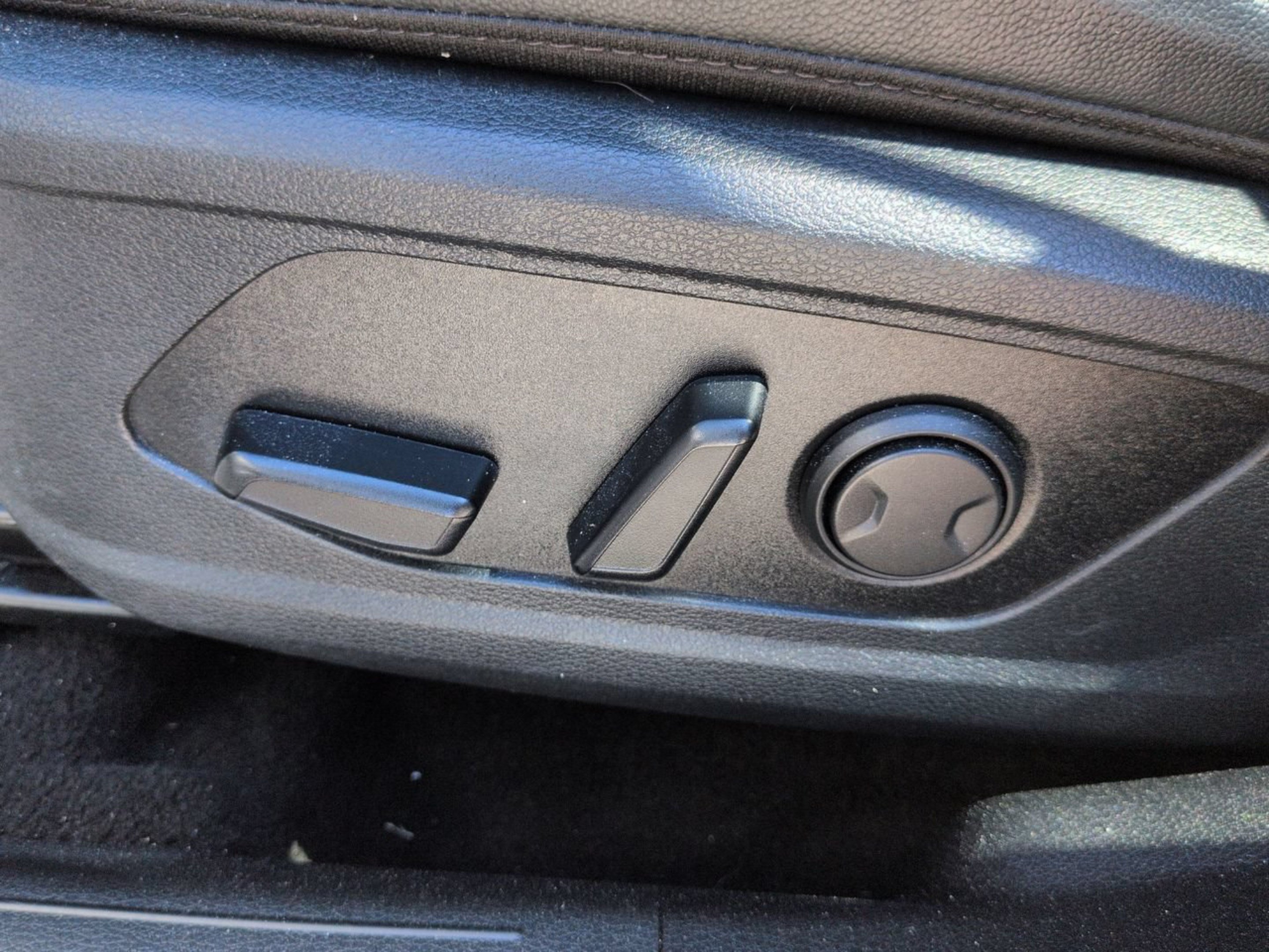 Certified Used 2024 Ebony Black Kia EX image 22