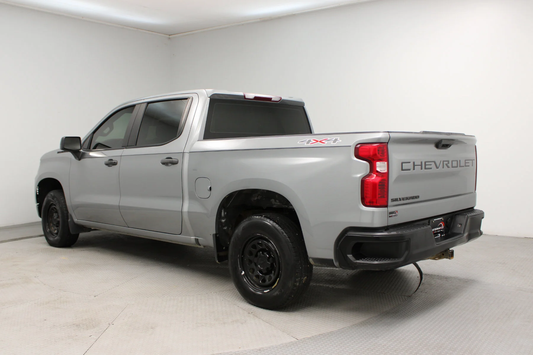 Used 2023 Sterling Gray Metallic Chevrolet 4WD Crew Cab 147 Work Truck image 27