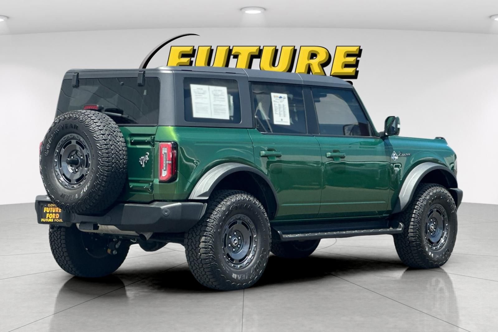 Used 2025 Green Ford Outer Banks image 3