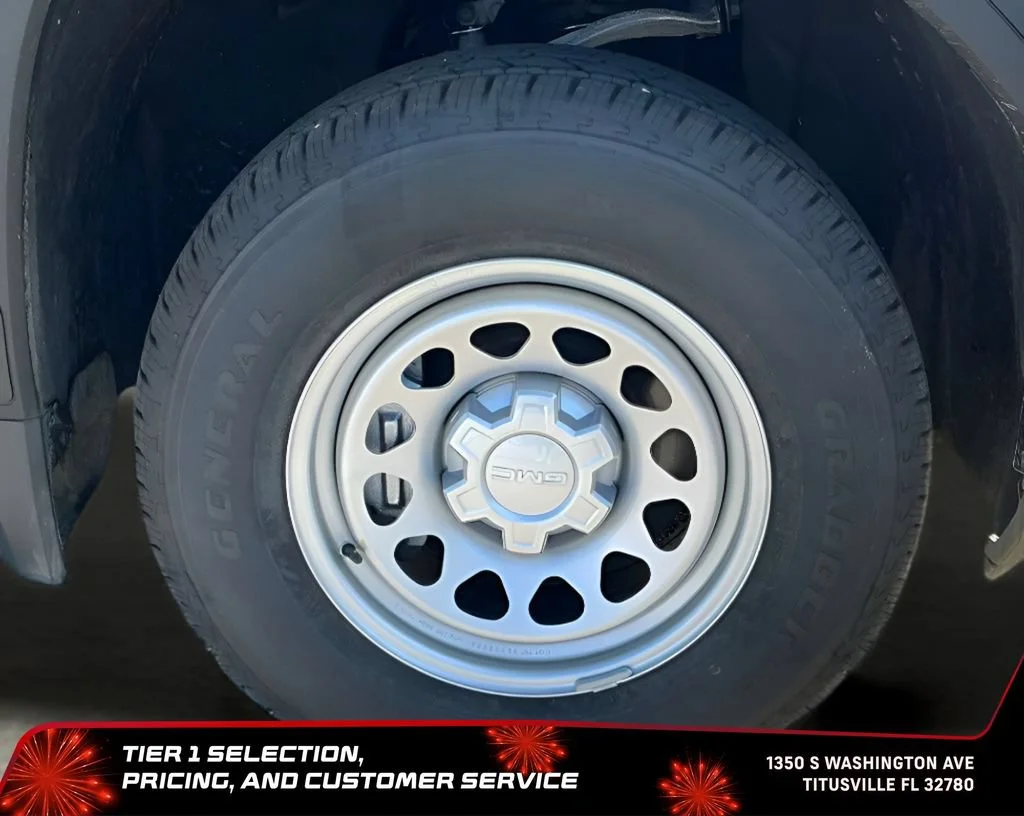 New 2026 Summit White GMC Pro image 16