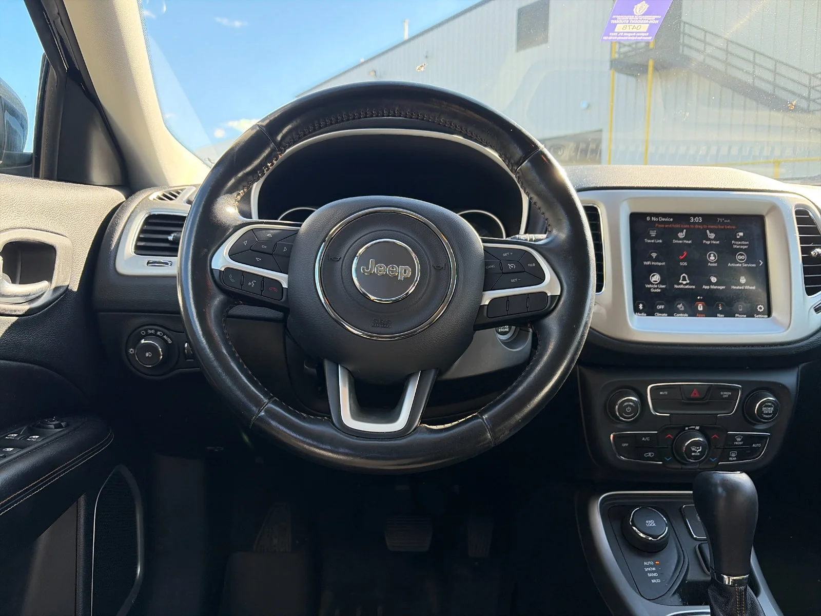 Used 2020 Diamond Black Jeep Latitude image 13