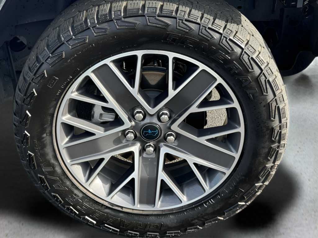 Used 2024 White Jeep High Altitude 4xe image 30