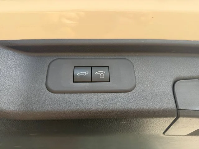 Used 2024 White Toyota XLE image 39