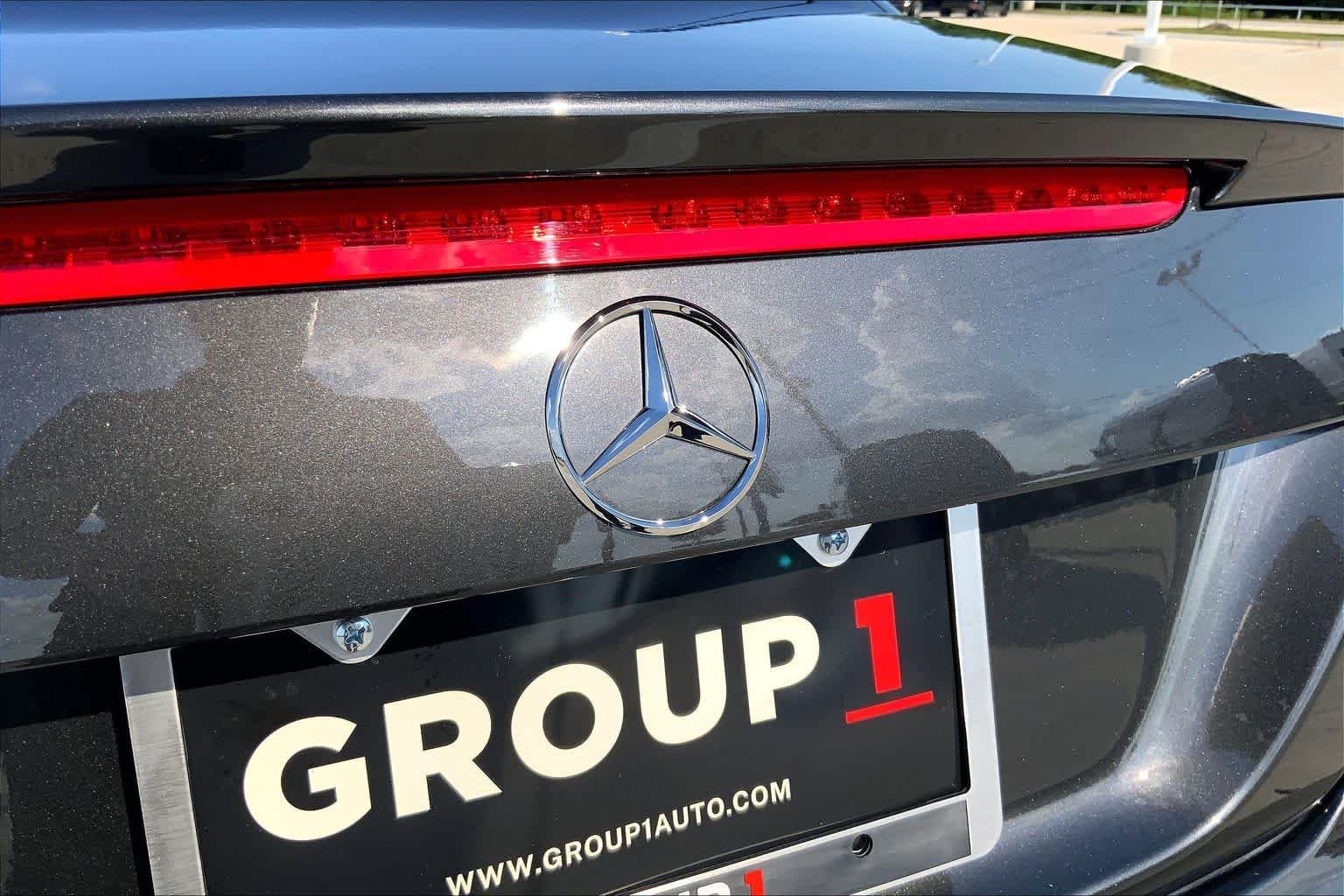 Used 2019 Graphite Grey Metallic Mercedes-Benz SL 550 image 10