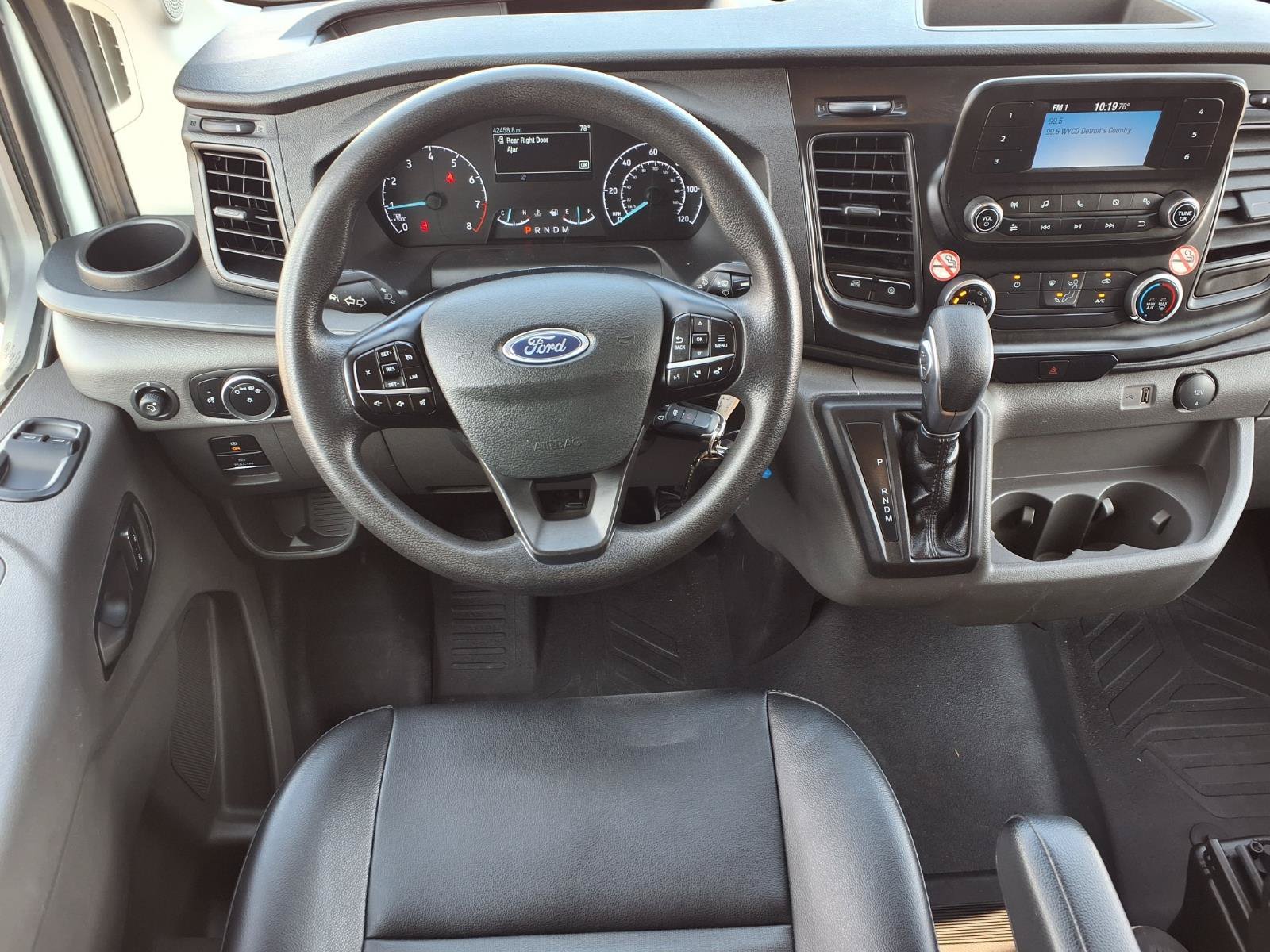Certified Used 2024 Oxford White Clearcoat Ford Base image 4