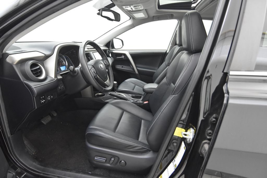 Used 2013 Black Toyota Limited image 24