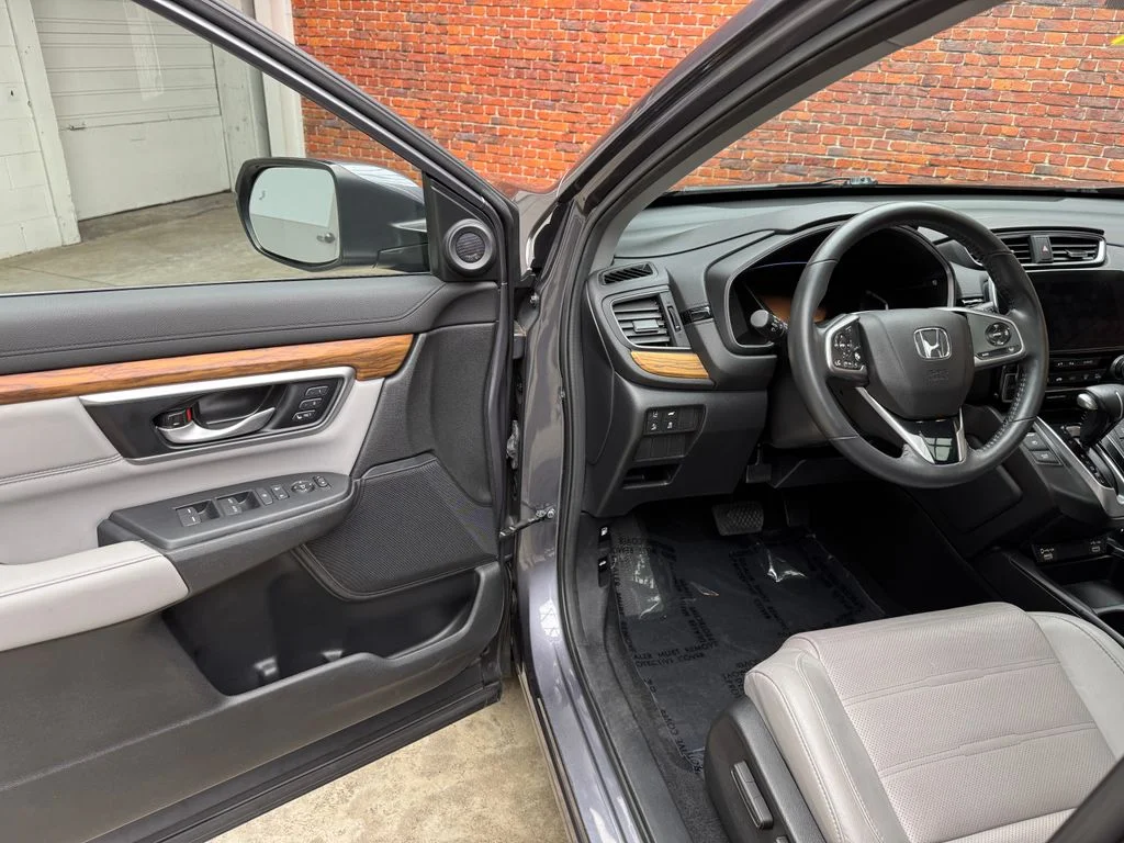 Certified Used 2021 Gray Honda EX-L image 8