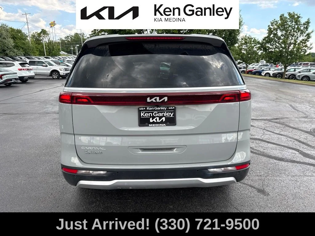 Certified Used 2024 White Kia EX image 4
