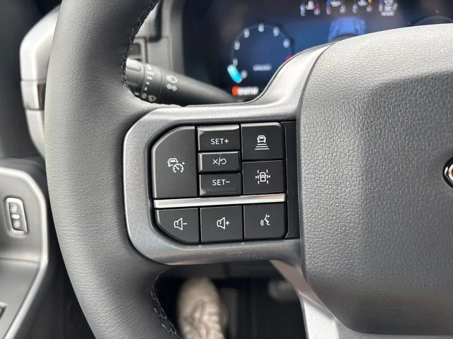 New 2026 Oxford White Ford T-Sport XLT image 19