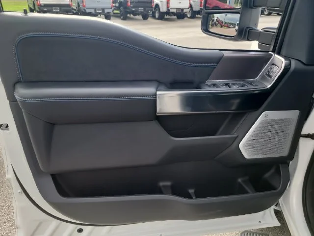 New 2027 White Metallic Ford Platinum image 17