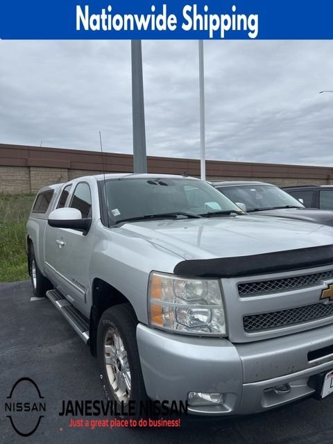 2011 Chevrolet Silverado 1500 LT 4X4 Extended Cab MWB's photo